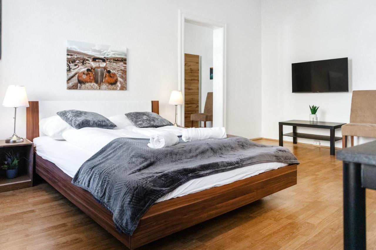 Beautiful 2Br Aptartment 12 Minutes To Downtown Vienna Esterno foto